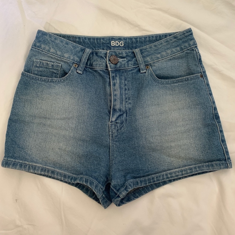 2/$25 BDG High Rise Erin 5 Pocket Shortie Shorts